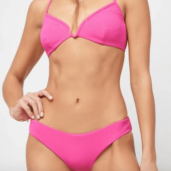 L*SPACE Sandy Classic Bikini Bottom Ribbed Stretch Magenta Seamless XL NEW - Picture 1 of 8